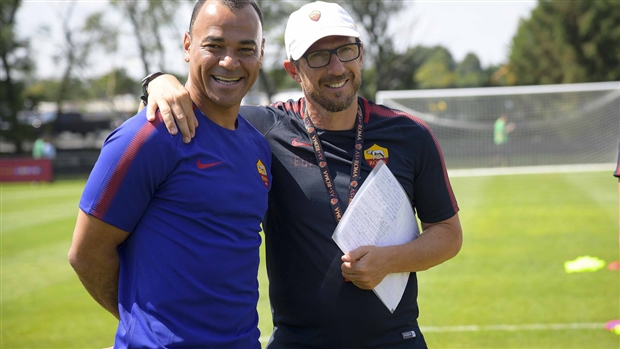 Đó là huyền thoại người Brazil, Cafu.