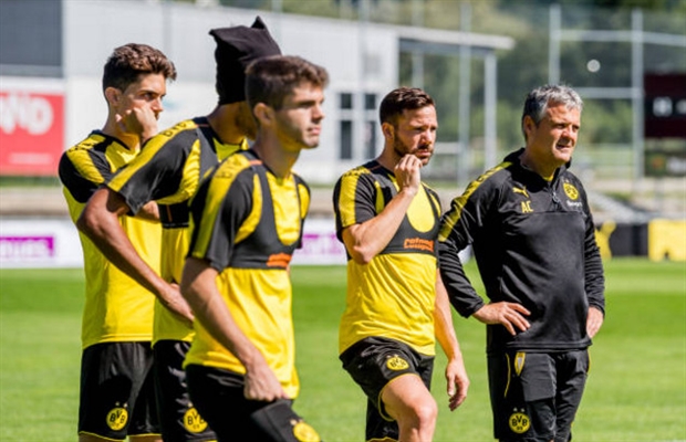 Chán chơi bóng, sao Dortmund rủ nhau đi đua thuyền - Bóng Đá