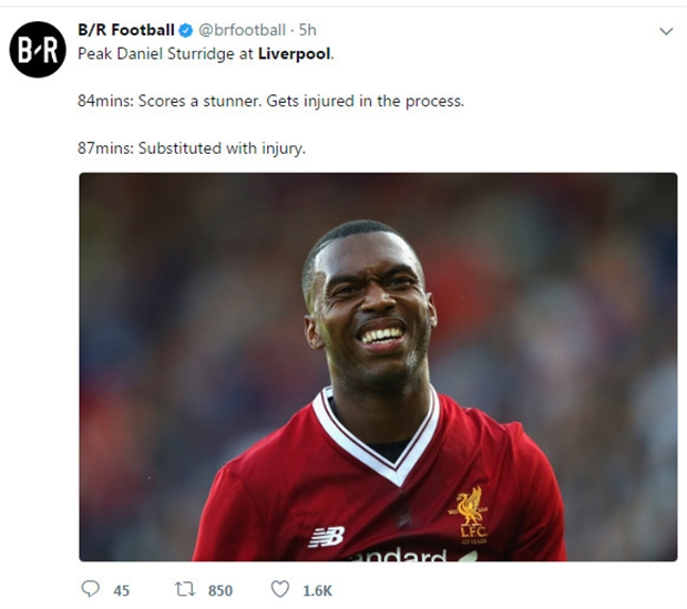 Một điều khiến các fan Liverpool cũng rất lo lắng sau trận đấu, đó là việc Daniel Sturridge dính chấn thương.