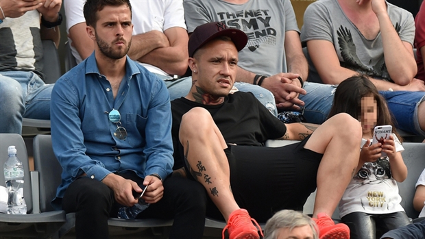 Ngoài đời, cặp đôi này cũng là những người bạn rất thân.