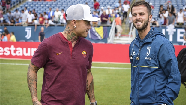 Chiến xong, Nainggolan rủ rê Pjanic đi 'hâm nóng' tình cảm - Bóng Đá