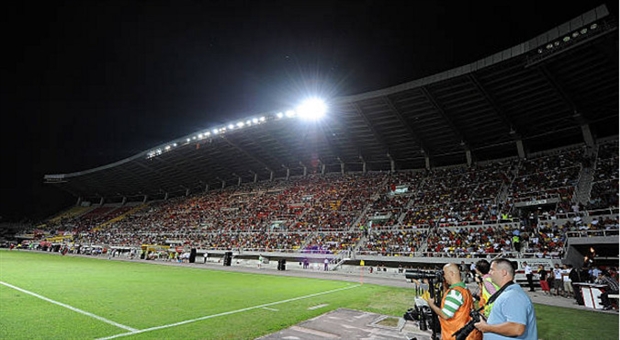 Điều này nhiều khả năng sẽ ảnh hưởng không ít đến thể trạng của các cầu thủ Man Utd lẫn Real.