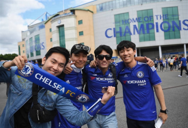 Morata nặng nề lê bước tới Stamford Bridge - Bóng Đá