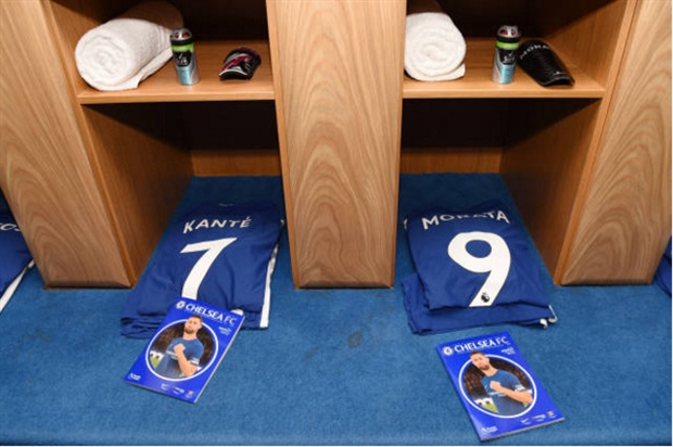 Morata nặng nề lê bước tới Stamford Bridge - Bóng Đá
