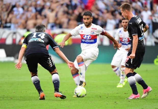 Tiền đạo: N. Fekir (Lyon) - 8.4 điểm