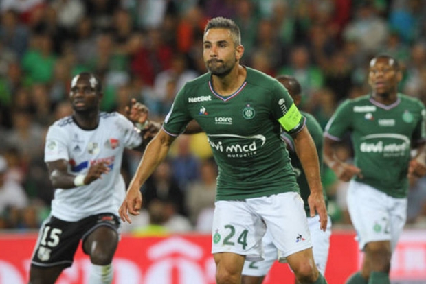 Hậu vệ: L. Perrin (Saint-Etienne) - 8.2 điểm