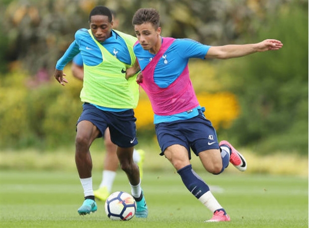Thua đau Chelsea, sao Tottenham điên cuồng lao vào tập luyện - Bóng Đá