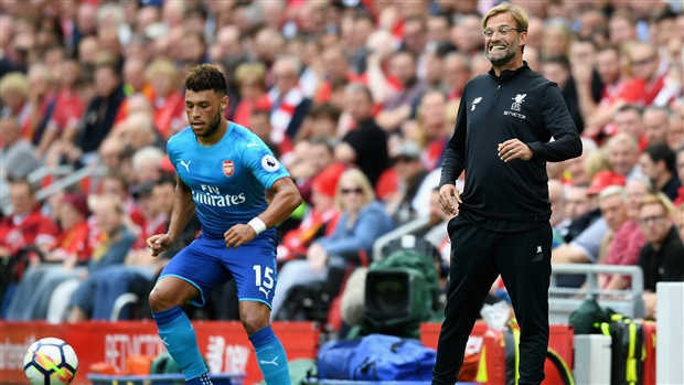 Arsenal mở hội vì bán thành công 'bom xịt' Chamberlain cho Liverpool - Bóng Đá