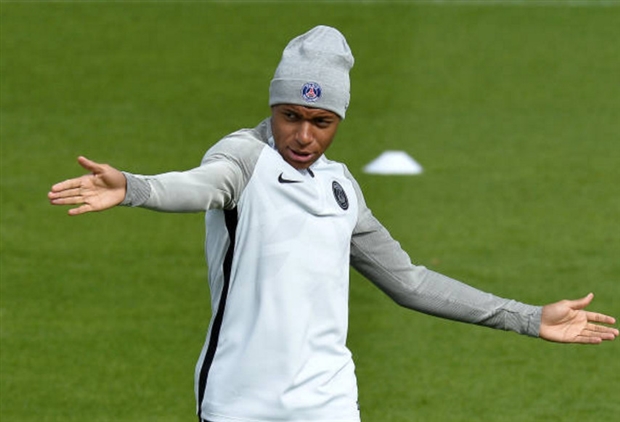 Một tân binh khác của PSG trong mùa Hè này đó là Mbappe cũng đang nỗ lực hòa nhập với môi trường mới.