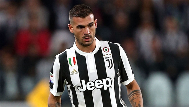 Hậu vệ phải: Sturaro