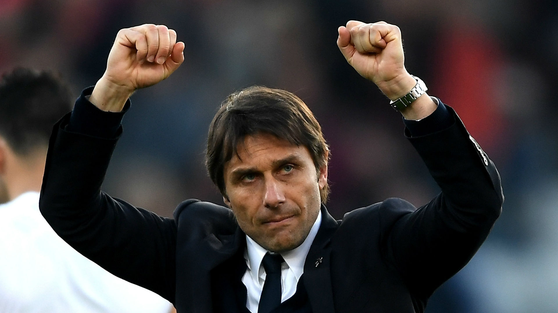 Conte 'sôi máu' vì chỉ có 1 ngày chuẩn bị trước thềm đại chiến - Bóng Đá