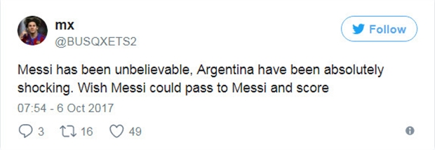 Messi đi bóng, Messi chuyền bóng, Messi dứt điểm,... Messi đã một mình làm hết mọi công việc trên tuyển Argentina.