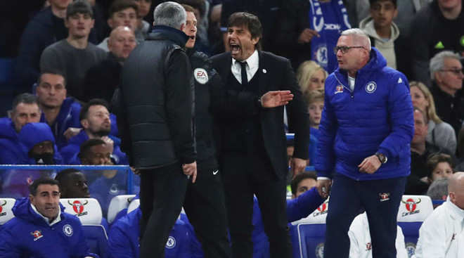 Conte khuyên Mourinho nên bớt 'nhiều chuyện' lại - Bóng Đá