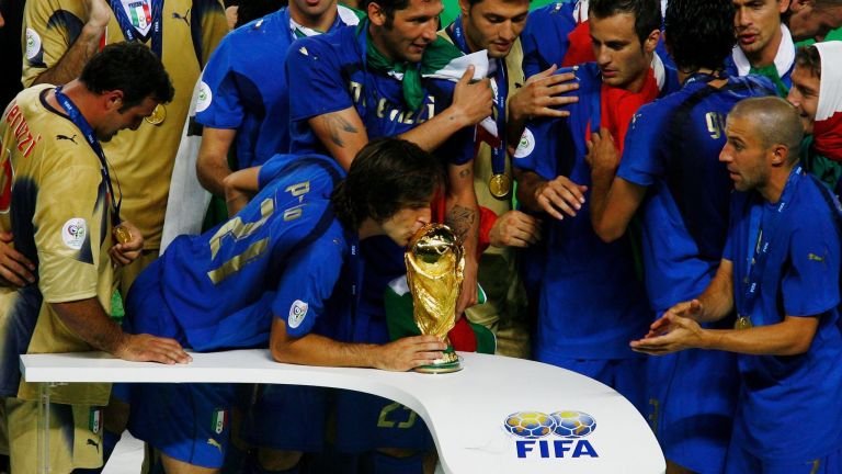 Pirlo giải nghệ, đội hình Azzurri dự chung kết World Cup 2006 còn lại ai? - Bóng Đá