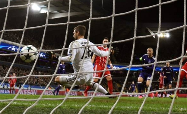 Trong trận đấu trên sân Stade Constant Vanden Stock rạng sáng nay, Bayern đã vượt qua đội chủ nhà Anderlecht với tỷ số 2-1.