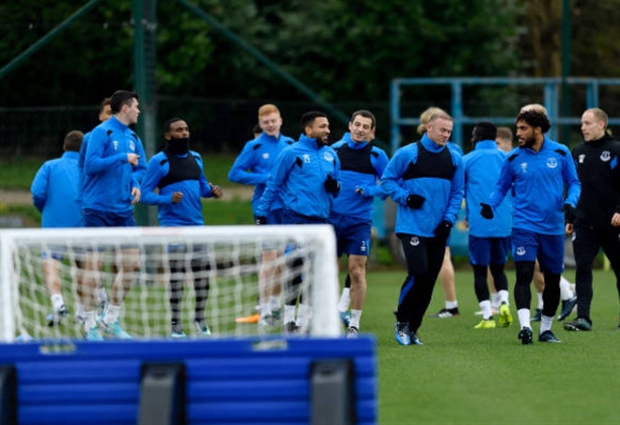 Những hình ảnh mới nhất trong buổi tập mới Rooney và các đồng đội.