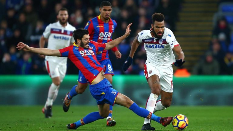 Stoke thì vừa bị Crystal Palace đánh bại.