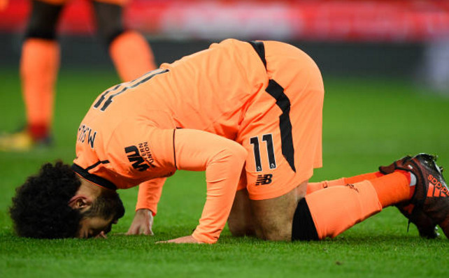 Không đá chính, Salah vẫn lập cú đúp vào lưới Stoke - Bóng Đá