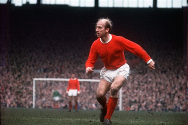 Bobby Charlton (Manchester United)Số bàn thắng: 9 bàn
