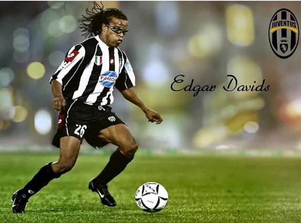 Ajax và Juventus là nơi mà Edgar Davids giành được nhiều thành công trong sự nghiệp nhất với 3 danh hiệu vô địch quốc gia ở mỗi CLB.
