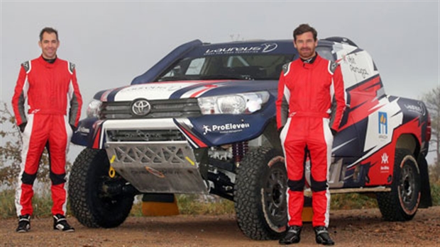 Cùng với chiếc Toyota Hilux, Villas-Boas vừa qua cũng chính thức có chặng đua đầu tiên tại Dakar Rally.