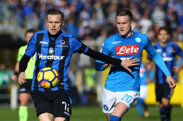 Thắng vừa đủ, Napoli quyết không cho Juventus vượt mặt - Bóng Đá