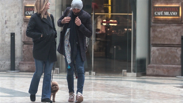 Luciano Spalletti dường như đang muốn dành cho vợ mình một ngày nghỉ thật ấm cúng