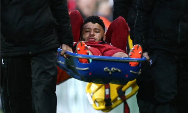 Hủy diệt Roma, Salah cười không ngớt khi rời Anfield - Bóng Đá
