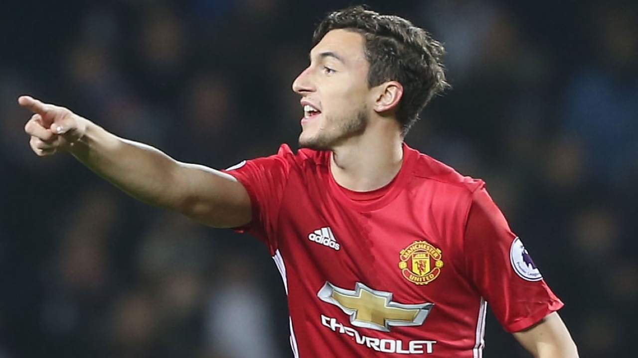 Matteo Darmian sắp chia tay Man Utd