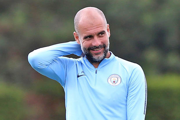 Pep Guardiola vẫn đang tìm kiếm thêm 1 tiền vệ trung tâm cho Man City.