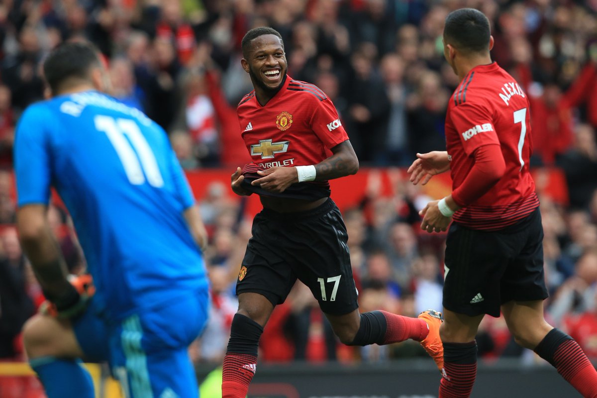 Có bàn thắng ra mắt, Fred đi vào lịch sử Man Utd - Bóng Đá