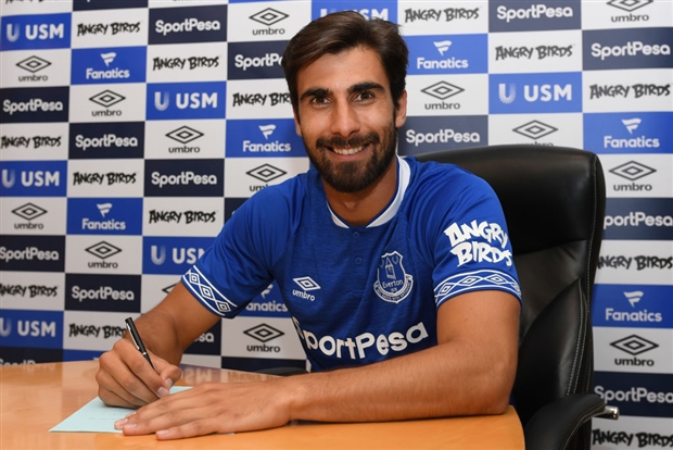 Đội trưởng Man City dẫn đầu danh sách 'rớt giá' tại Premier League - Bóng Đá