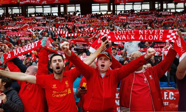 Man Utd lọt vào nhóm những đội bóng hút máu fan 'ghê' nhất NHA - Bóng Đá