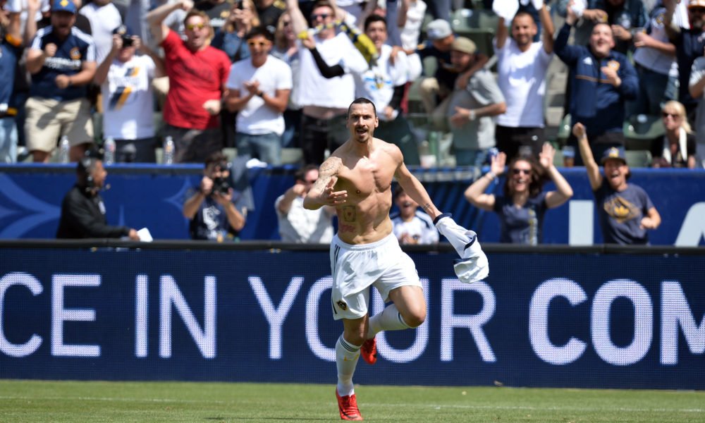 Ibrahimovic chính thức được vinh danh tại MLS - Bóng Đá