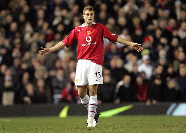 Ngày này năm xưa: Vidic CHÍNH THỨC ra mắt Man Utd - Bóng Đá