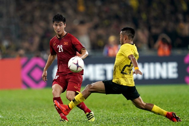 Có Bùi Tiến Dũng, Hà Nội FC sẽ đá với sơ đồ nào? - Bóng Đá