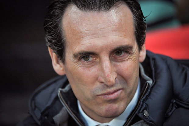 Unai Emery đang gặp rất nhiều khó khăn tại Arsenal.