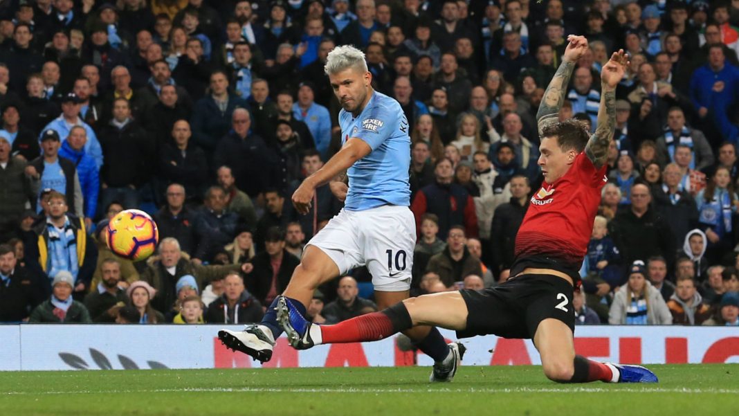 Nhiều CĐV Man Utd muốn đội nhà thua trước Man City để Liverpool không thể vô địch.