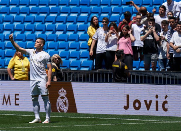 chùm ảnh jovic real madrid - Bóng Đá