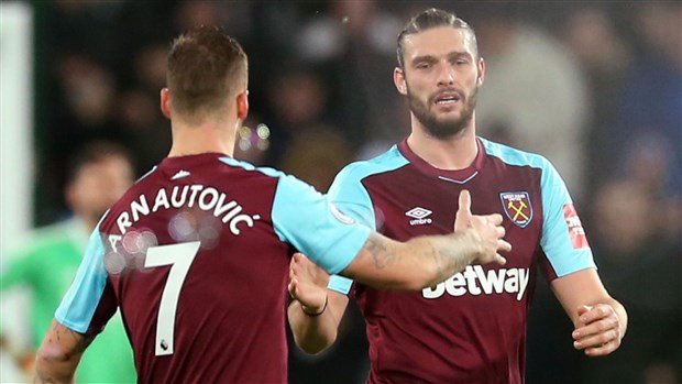 CĐV West Ham mong tân binh Shanghai SIP