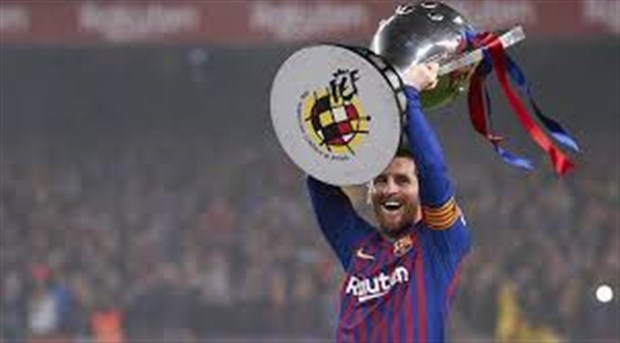 Lý do vì sao Messi sẽ vượt qua Ronaldo, Van Dijk? - Bóng Đá
