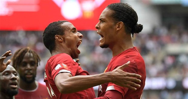 CĐV Liverpool điên đảo vì một bức ảnh - Bóng Đá
