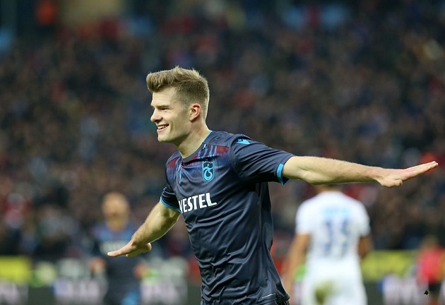 Report: Newcastle to watch £8.1m Crystal Palace player this weekend, clause in place for summer move - Bóng Đá