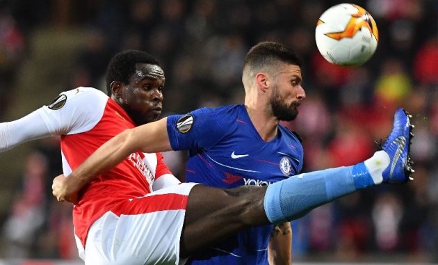 Các CĐV Chelsea đã phải nín thở để theo dõi trận đấu của đội nhà.