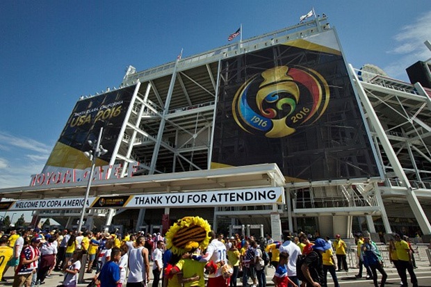 Nước Mỹ chào đón sự có mặt của người hâm mộ đến với Copa America 2016. Ảnh: Internet.
