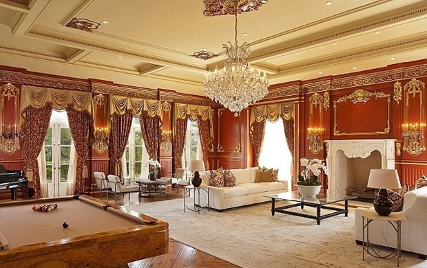 Trang Daily Mail đưa tin, Neymar phải trả 7.000 bảng một đêm (khoảng 230 triệu đồng) trong thời gian nghỉ ngơi ở Mỹ. Ảnh: Internet.