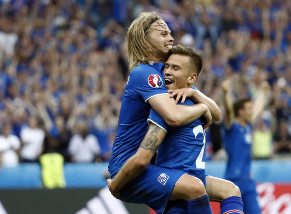 Cả 4 đội bóng lần đầu dự EURO đều giành vé vào vòng 1/8. Ảnh: Internet.