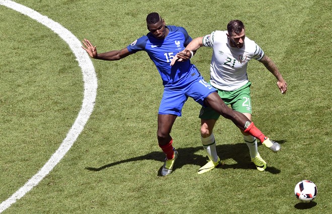 Pogba cần thể hiện nhiều hơn trong giai đoạn còn lại của EURO 2016. Ảnh: Internet.