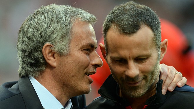 Mou coi Giggs là vật cản cho triều đại của mình. Ảnh: Internet.