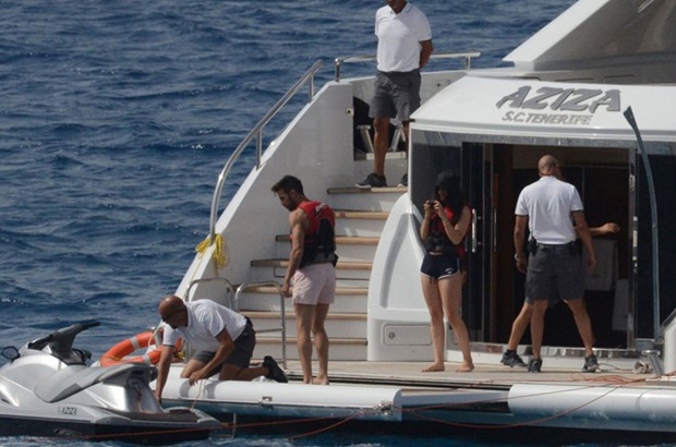 Anh cùng Daniella Semaan có chung 2 cô con gái Lia (3 tuổi) và Capri (1 tuổi). Ảnh: Internet.